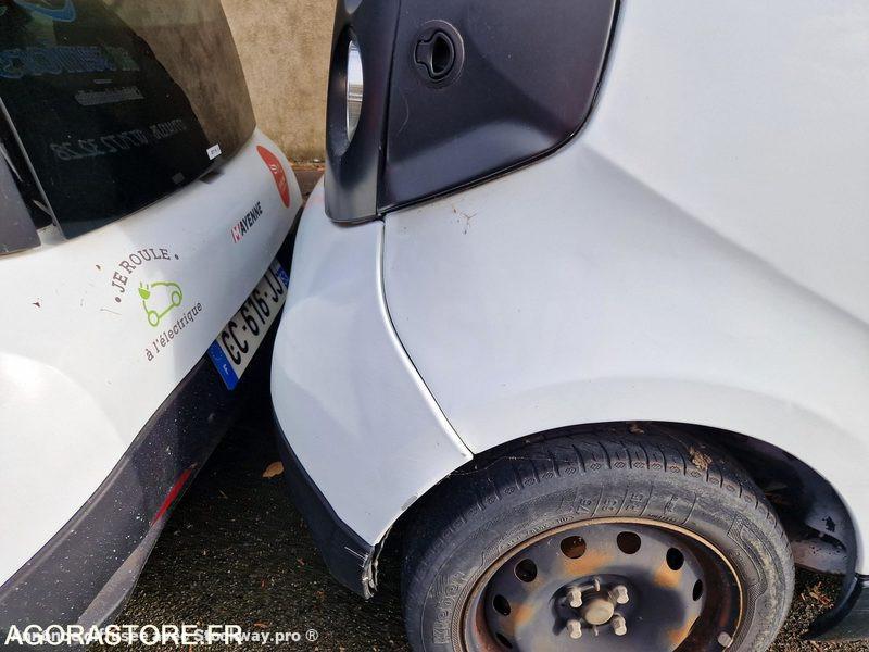 Photo nc Bluecar  image 10/25