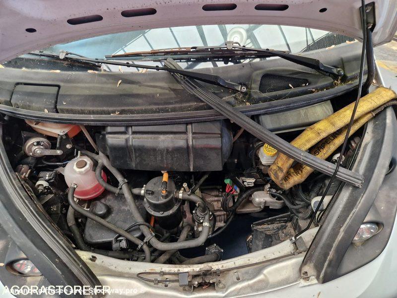 Photo nc BLUECAR  image 23/25