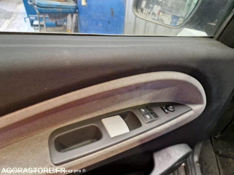 Photo nc BLUECAR  image 9/25