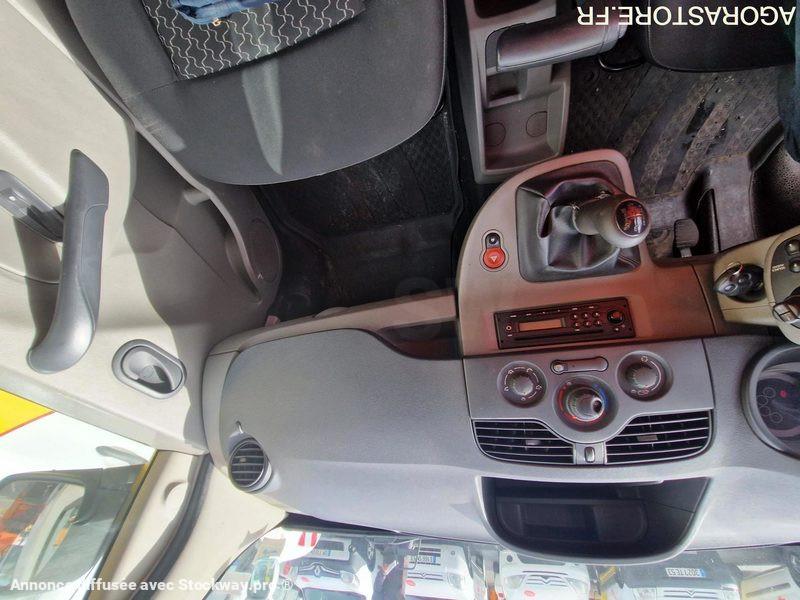 Photo Renault Kangoo  image 29/32