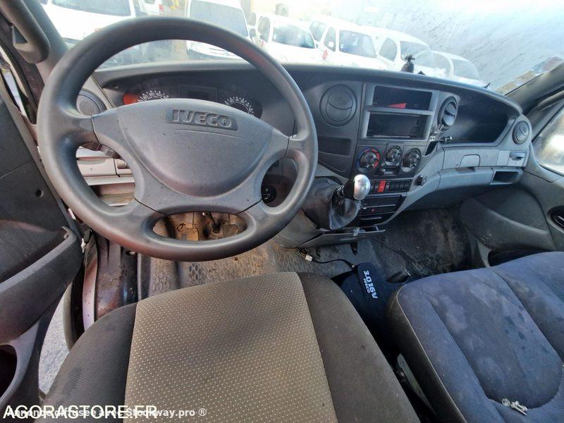 Photo Iveco Daily 65C18 image 30/34