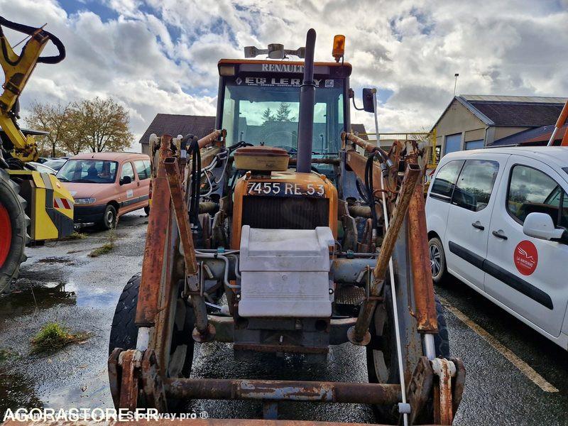 Photo nc R3163  image 4/45