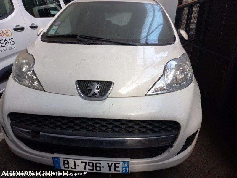 Photo Peugeot 107 107 image 2/15