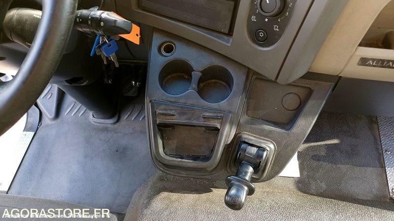 Photo Renault Midlum  image 18/23