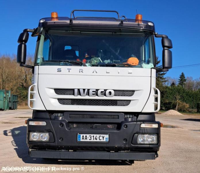 Photo Iveco 260S42  image 1/15