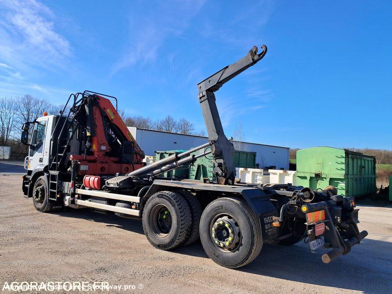 Photo Iveco 260S42  image 4/15