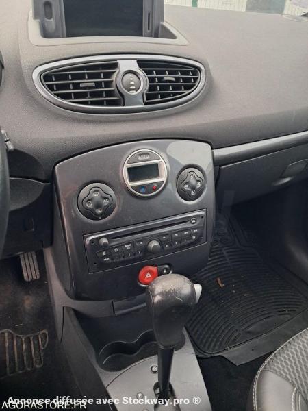 Photo Renault Clio  image 12/17