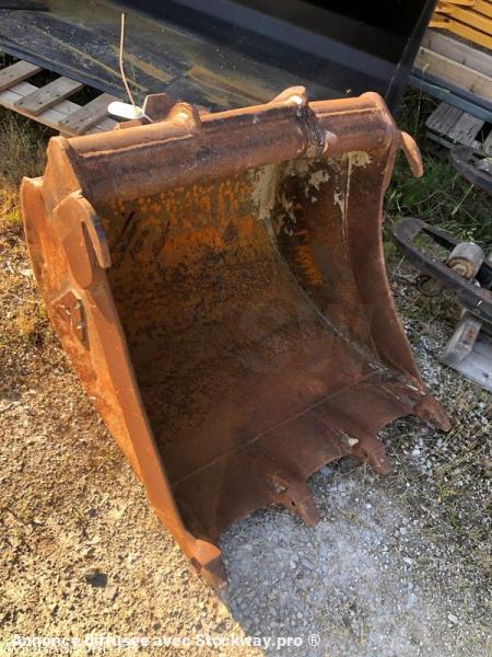 nc Godet de terrassement Godet 700mm ARDEN 