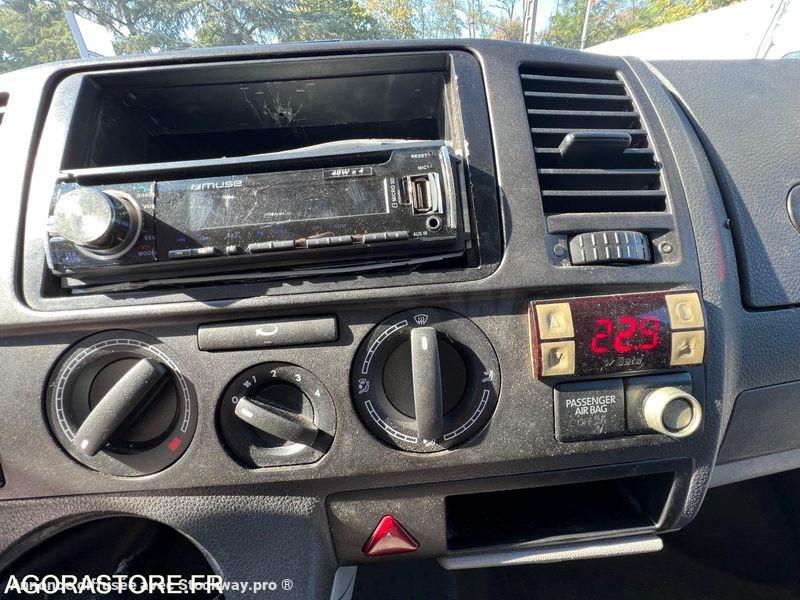 Photo Volkswagen TRANSPORT  image 12/13