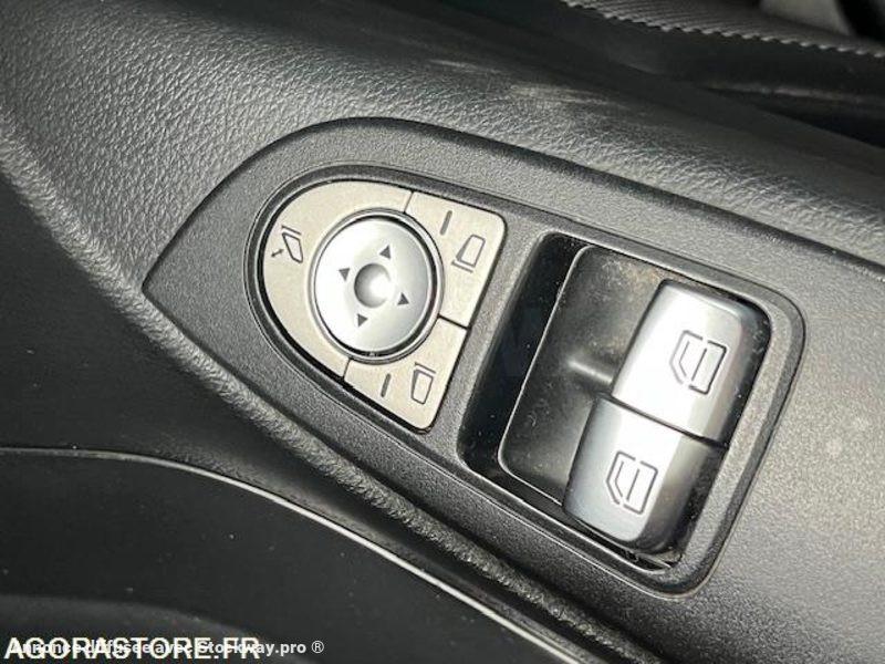 Photo Mercedes Vito  image 17/20