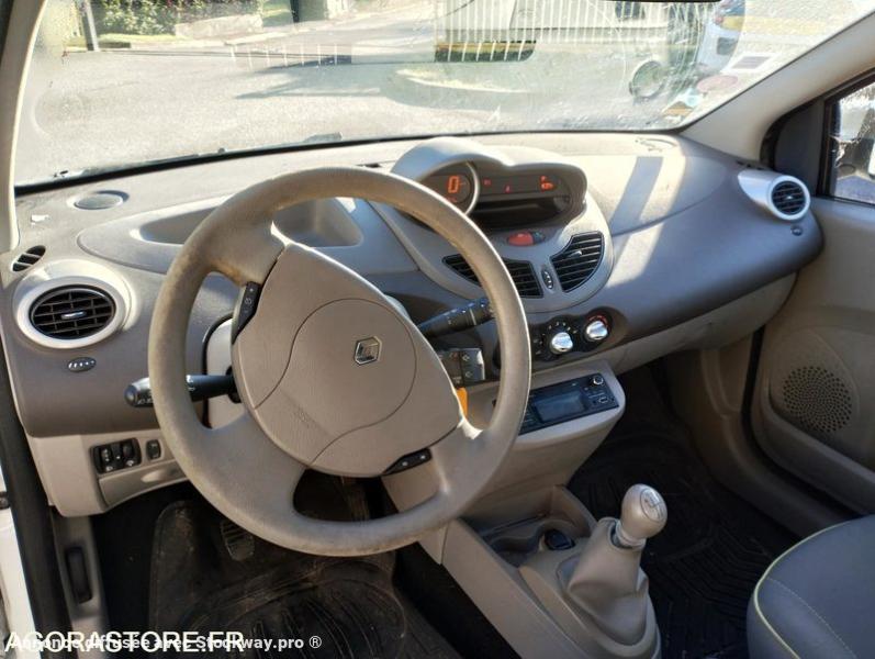 Photo Renault TWINGO II eco2 phase 2  image 22/33