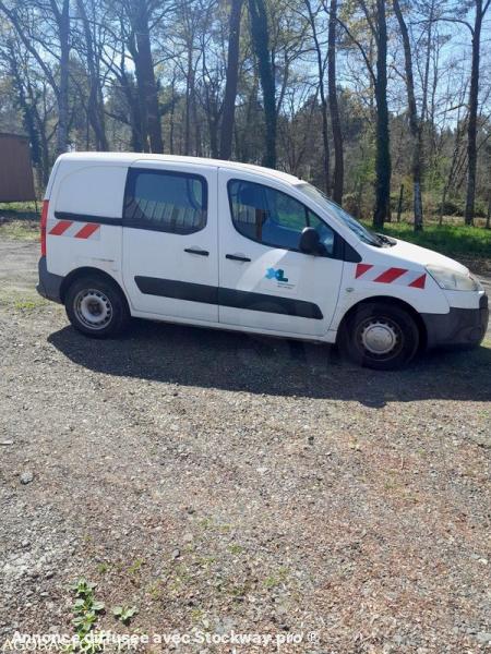 Photo Peugeot Partner  image 2/5