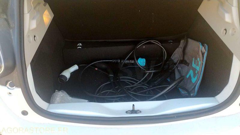 Photo Renault ZOE  image 8/16