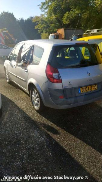 Photo Renault Megane  image 2/15