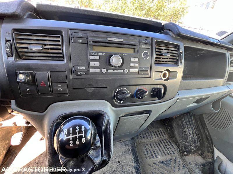 Photo Ford Transit TRANSIT image 9/17