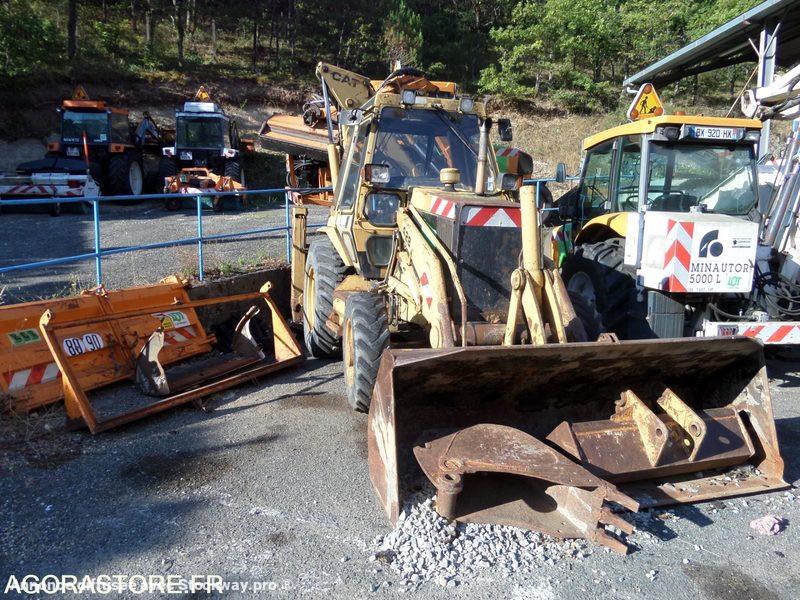 Photo Caterpillar 428 428 image 1/5