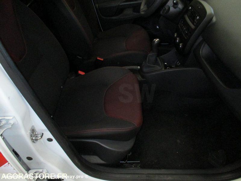 Photo Renault Clio  image 13/20