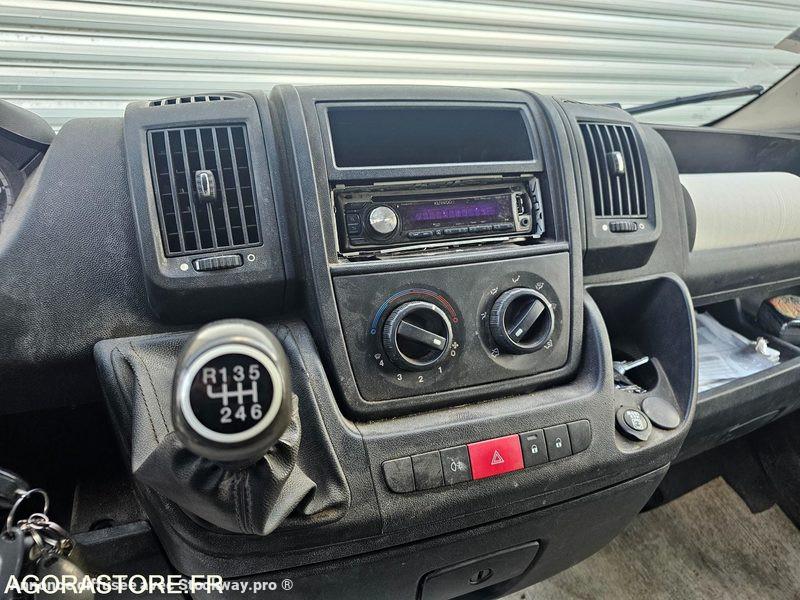 Photo Peugeot Boxer  image 9/40
