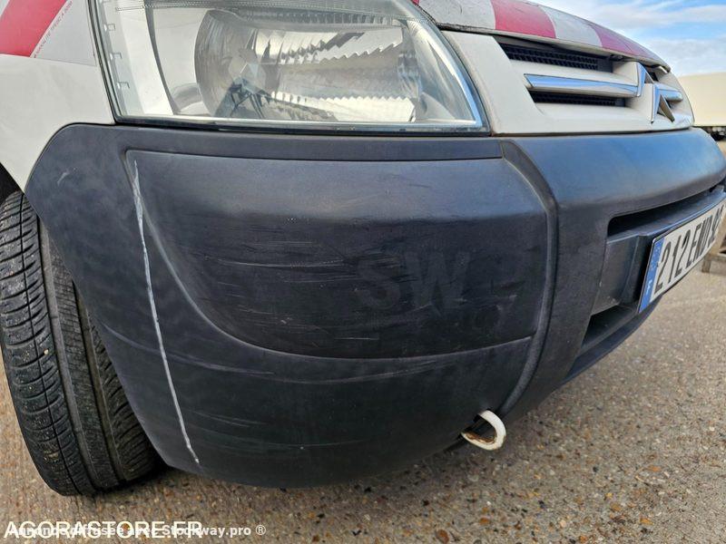 Photo Citroën Berlingo  image 17/23