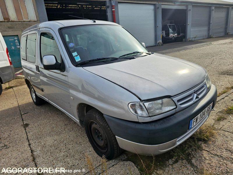 Photo Citroën Berlingo BERLINGO image 2/31