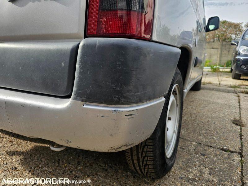 Photo Citroën Berlingo BERLINGO image 26/31