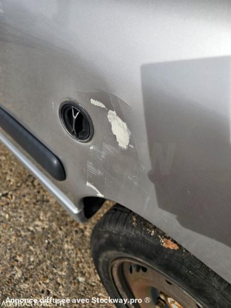 Photo Citroën Berlingo BERLINGO image 30/31