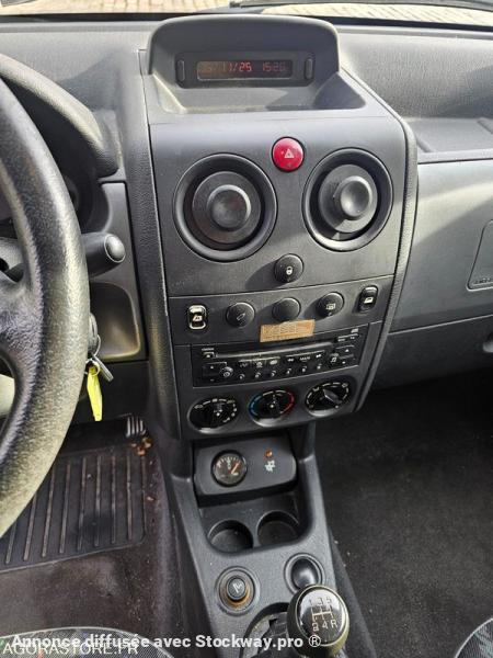 Photo Citroën Berlingo BERLINGO image 7/31