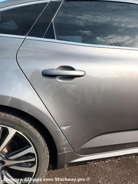 Photo Renault TALISMAN  image 8/19