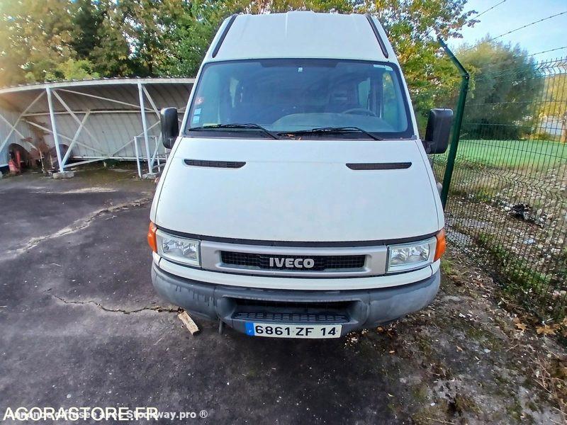 Iveco 35C12 