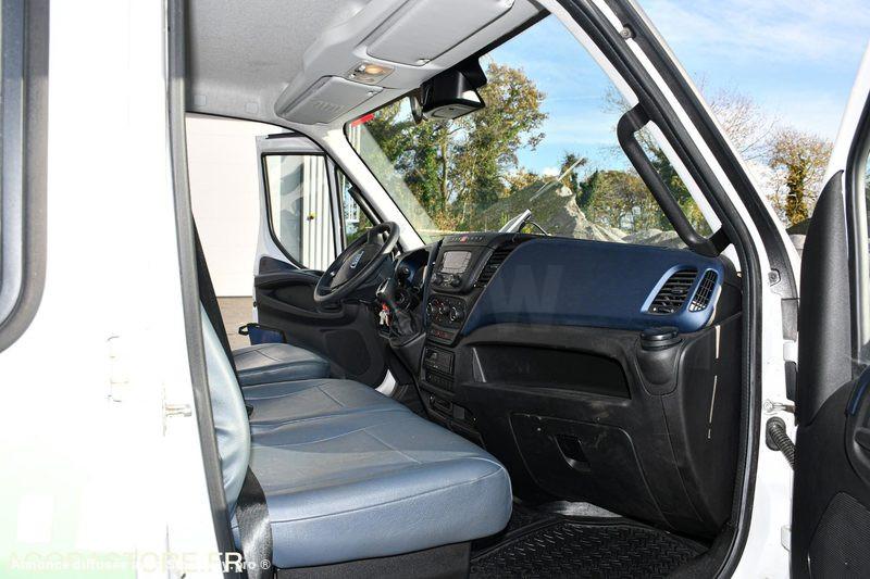 Photo Iveco Daily 50C18 image 13/19