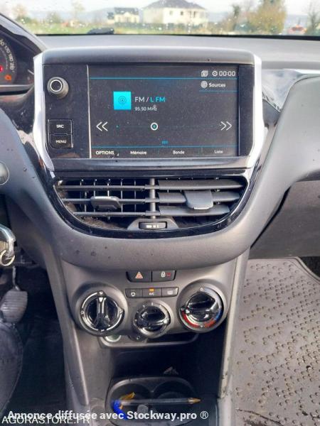 Photo Peugeot 208 208 image 10/17