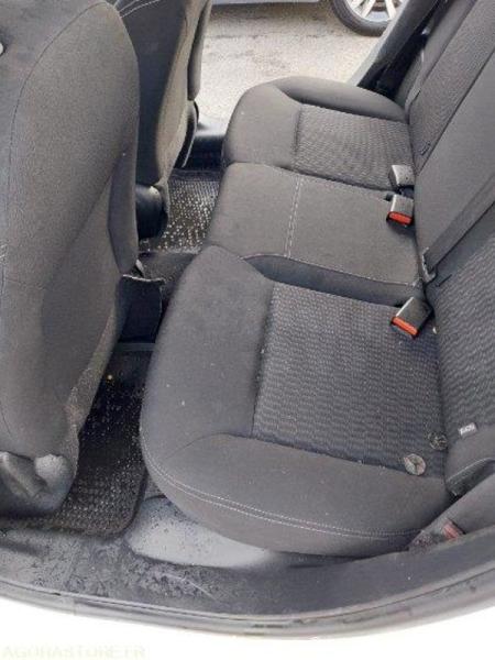 Photo Peugeot 208 208 image 15/17