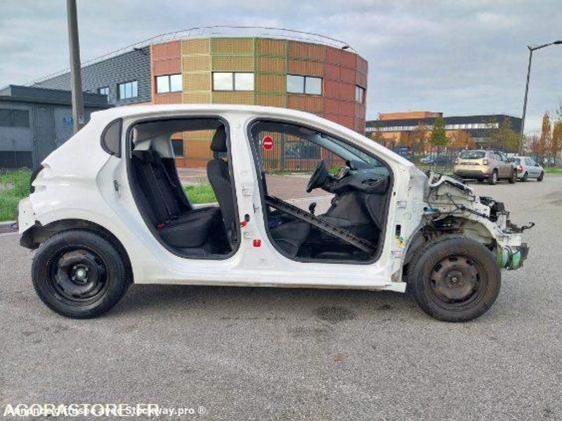 Photo Peugeot 208 208 image 6/17