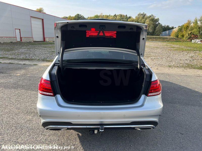 Photo Mercedes CLASSE E E300 Bluetec Hybrid Pack AMG image 18/29