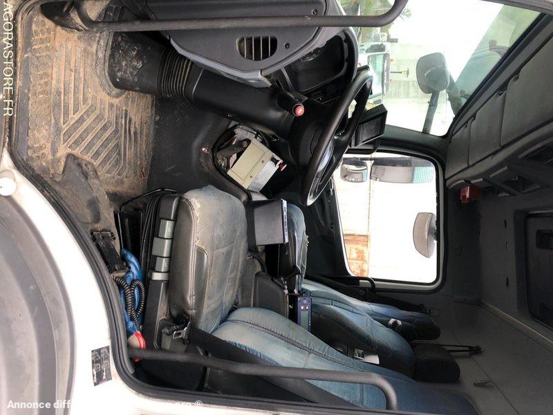 Photo Mercedes Axor  image 5/9