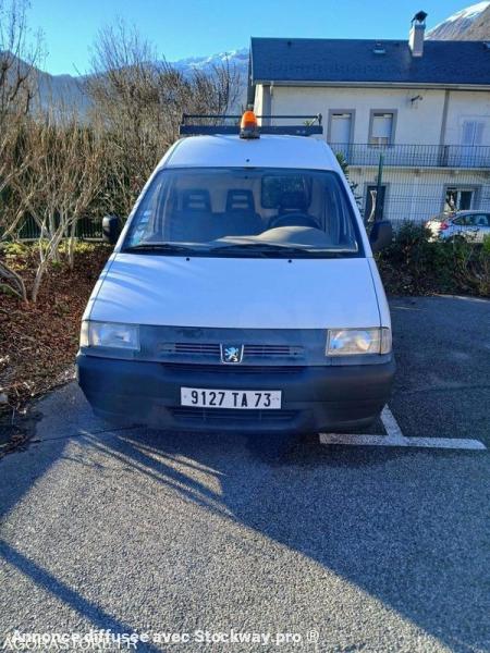 Photo Peugeot EXPERT  image 2/4