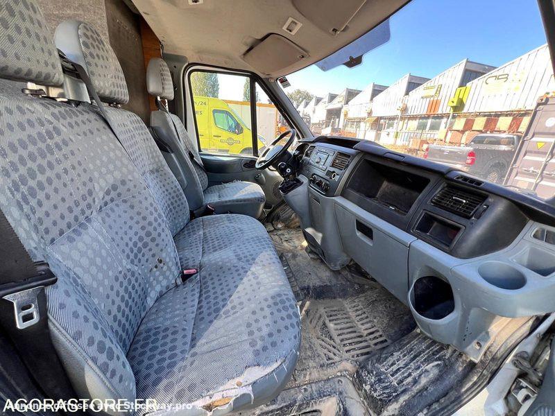 Photo Ford Transit TRANSIT image 8/17