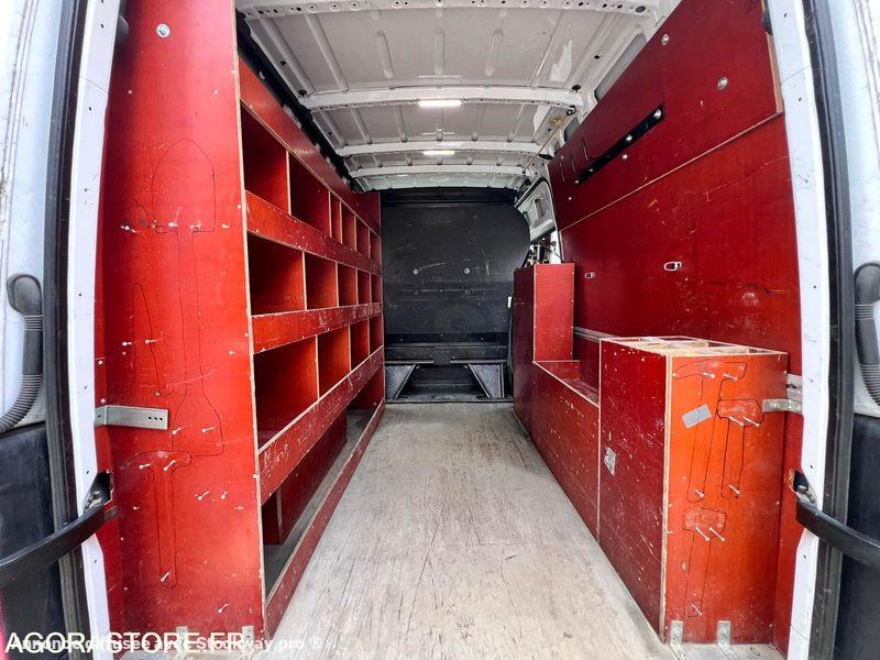 Photo Mercedes Sprinter  image 3/21