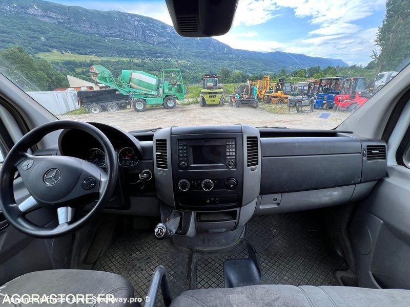 Photo Mercedes Sprinter  image 6/21