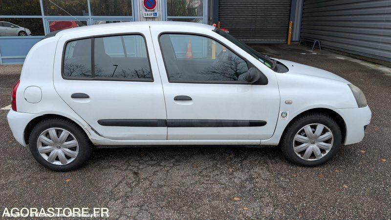 Photo Renault Clio  image 3/6