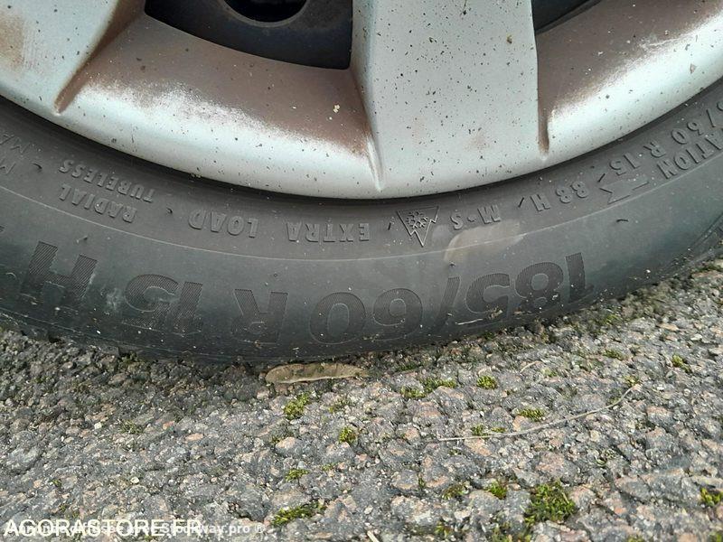 Photo Renault Clio  image 4/14