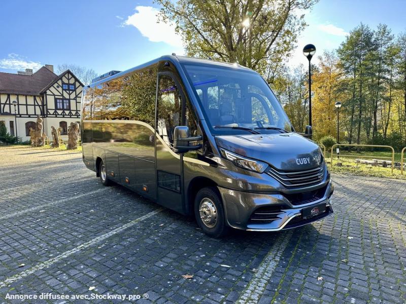Photo Iveco Cuby C70, 7.9m 27+1+1+ acenseur  image 2/16