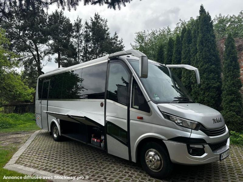Photo Iveco Daily 70C CUBY 28+1+1 image 1/15
