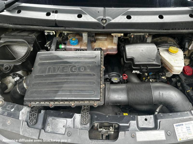 Photo Iveco Daily 70C CUBY 28+1+1 image 14/15