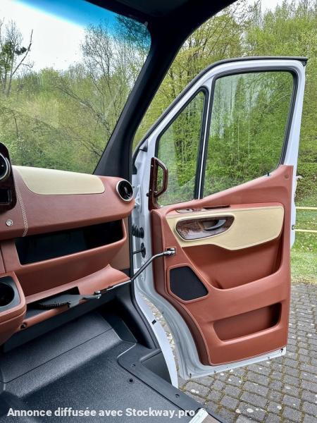 Photo Mercedes Sprinter Cuby 8+1 electrique ascenseur image 10/14