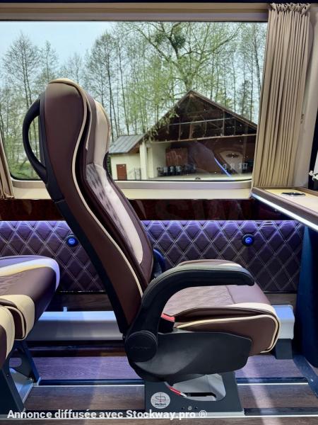 Photo Mercedes Sprinter Cuby 8+1 electrique ascenseur image 14/14