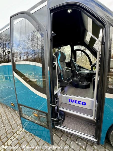 Photo Iveco Daily Hi-Matic CUBY 31+1+1 image 6/12