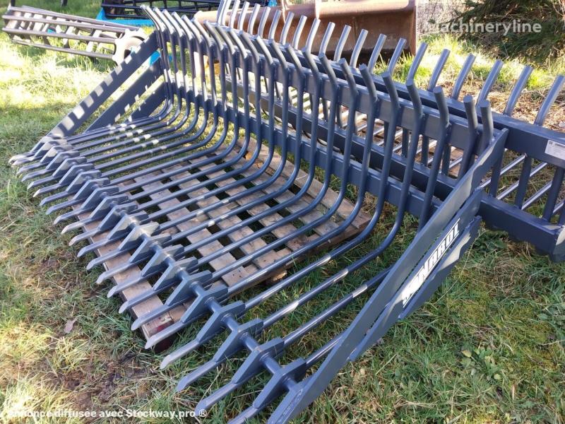 nc Fourche pic 3 botte carrée 200x220 