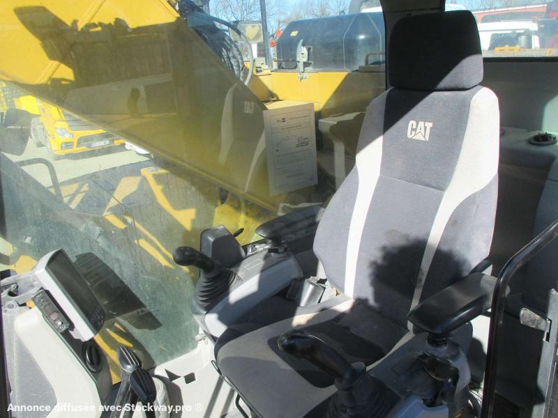 Photo Caterpillar 325F  image 6/7