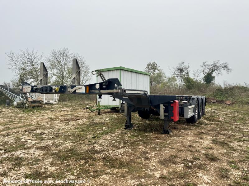 Photo D-TEC Porte containers  image 1/9